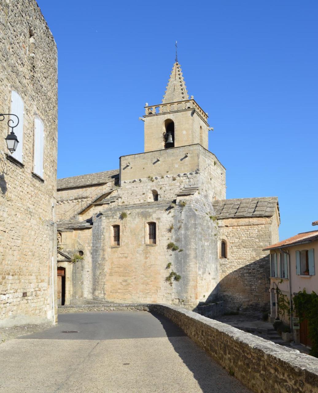 Hotel Les Remparts Venasque Exterior photo